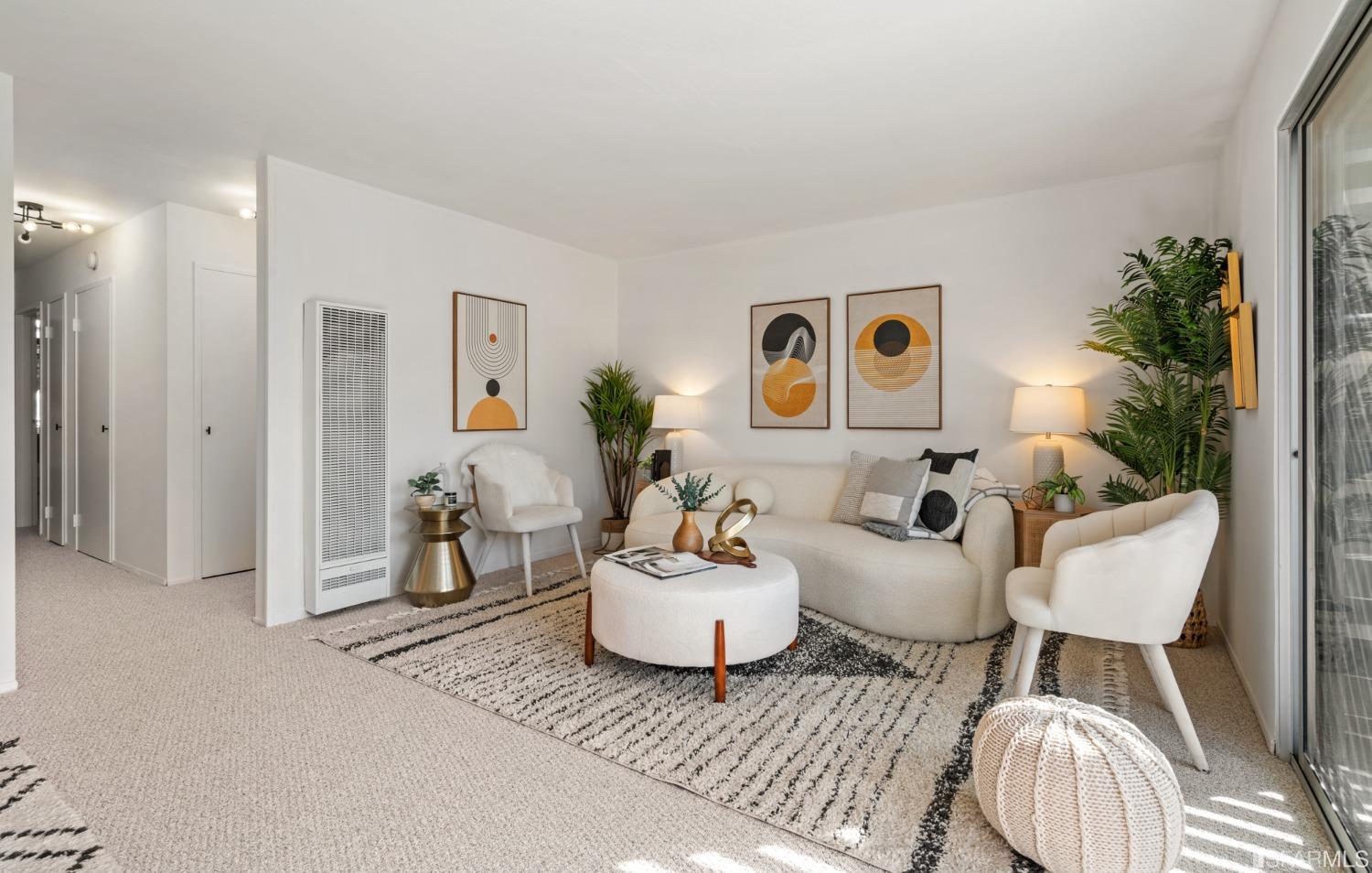 1315 Laguna Street Unit: 4