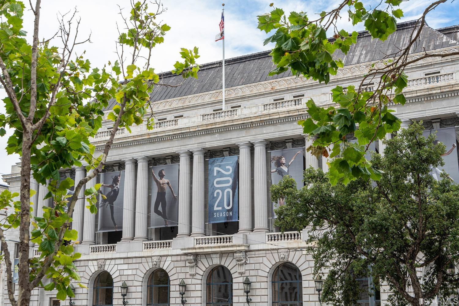 1315 Laguna Street Unit: 4