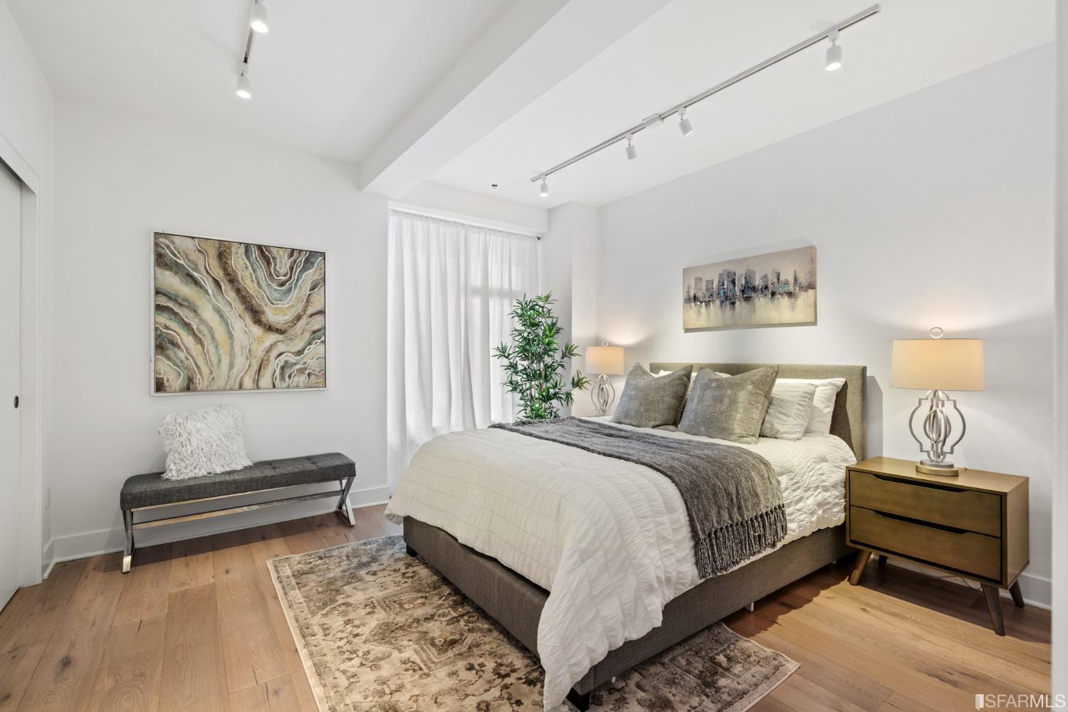 1452 Bush Street Unit: 11