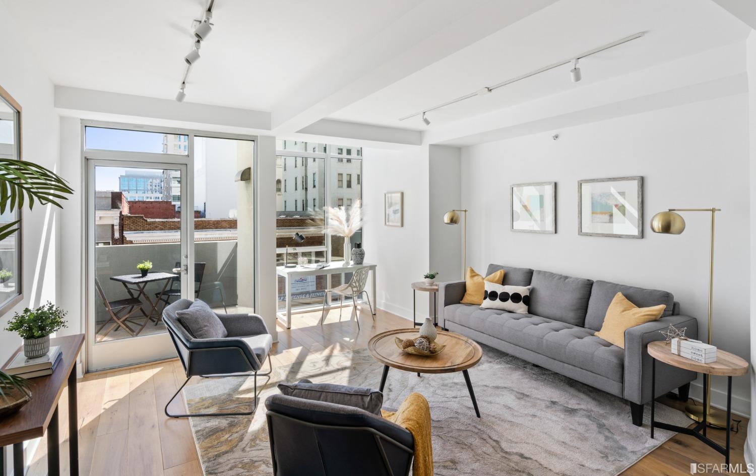 1452 Bush Street Unit: 11