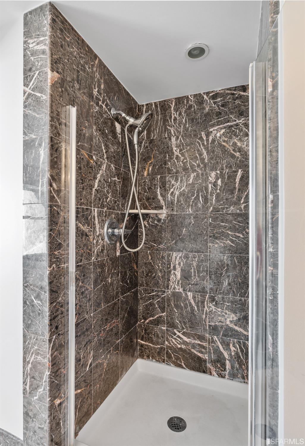 1452 Bush Street Unit: 11