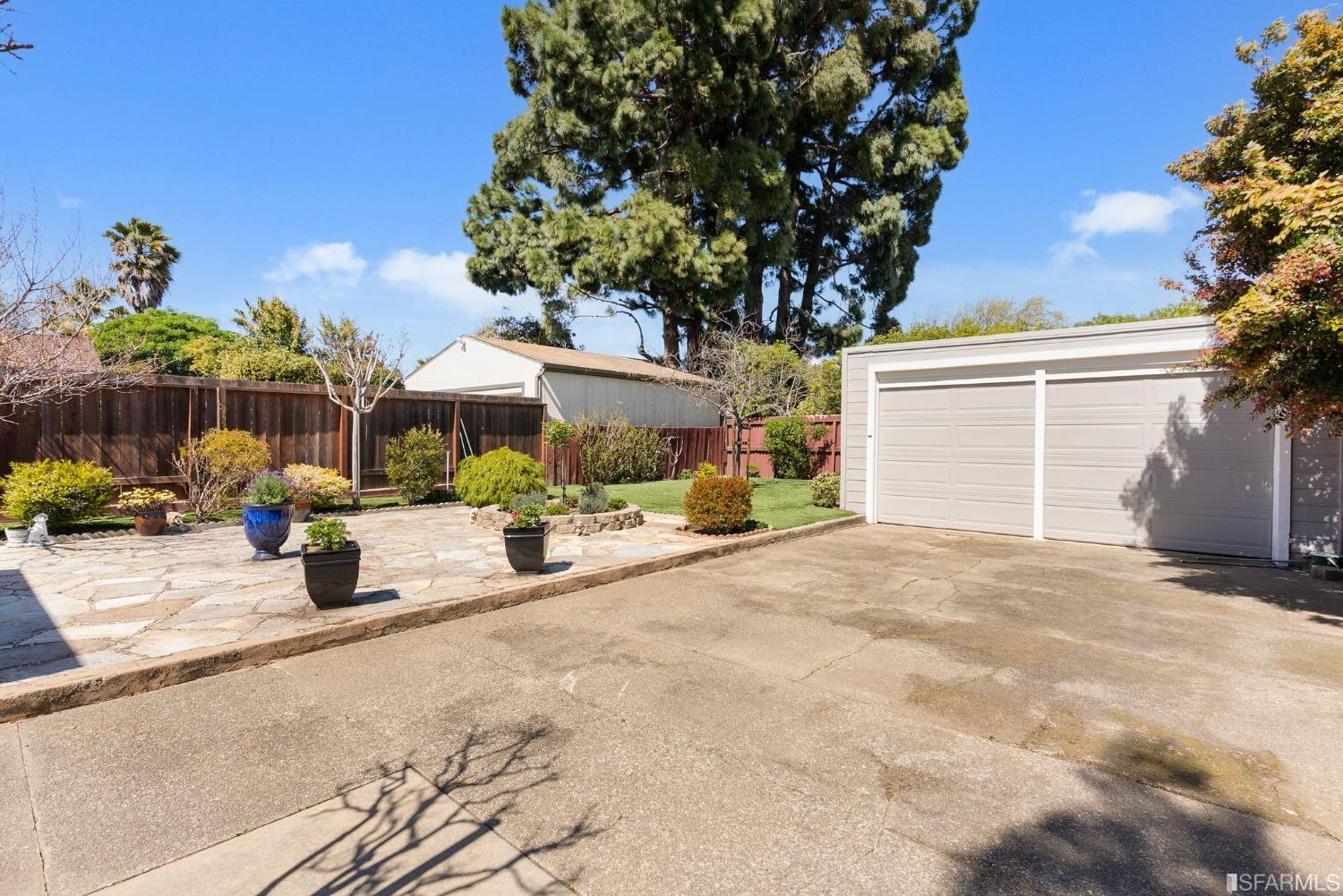 715 South Fremont Street