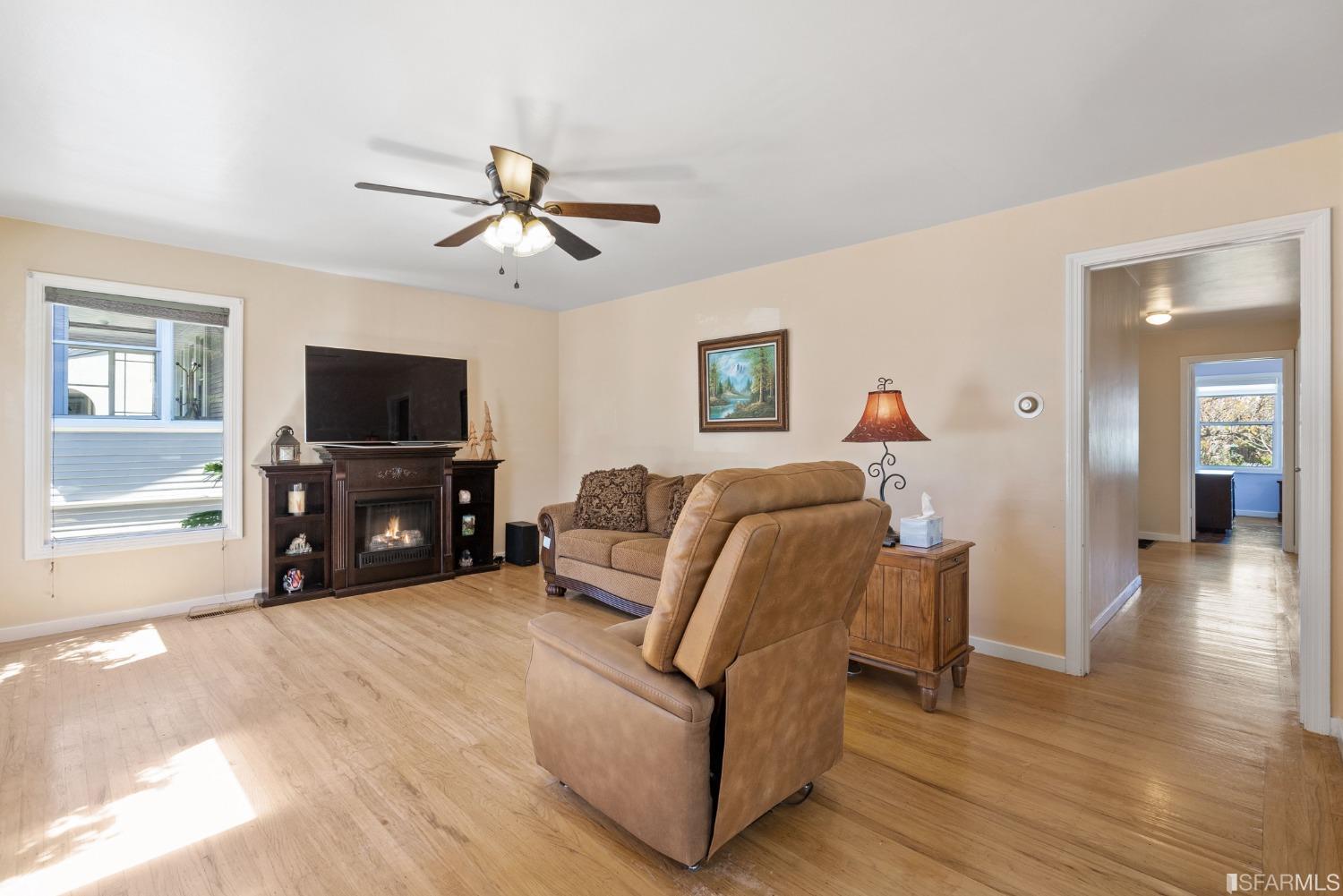 719 S South Fremont Street