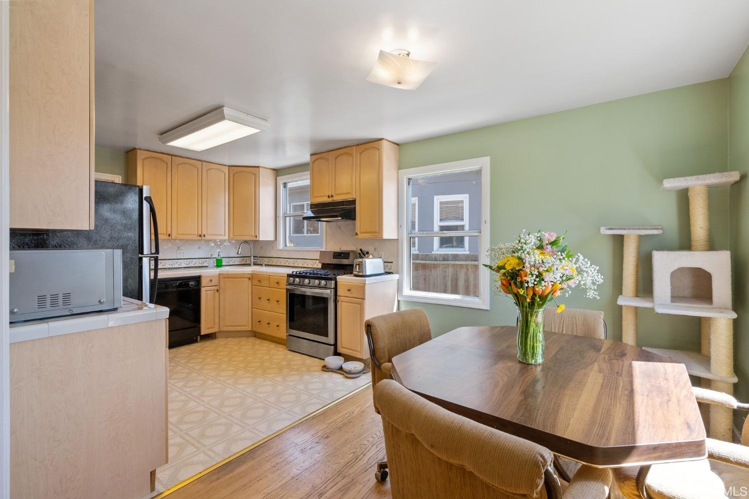 719 S South Fremont Street