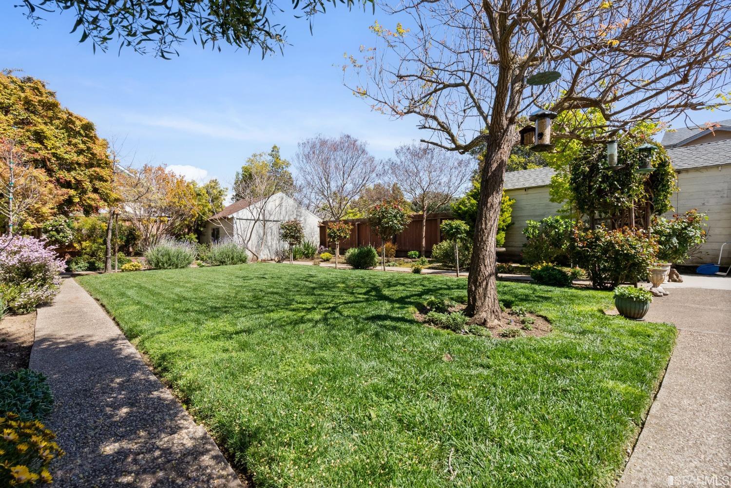 719 S South Fremont Street