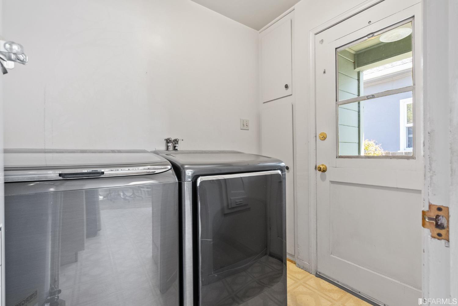 719 S South Fremont Street