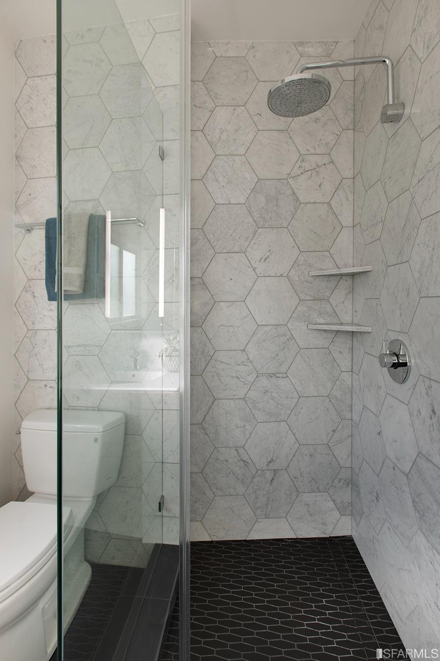 3301 Cesar Chavez Street Unit: 3309A