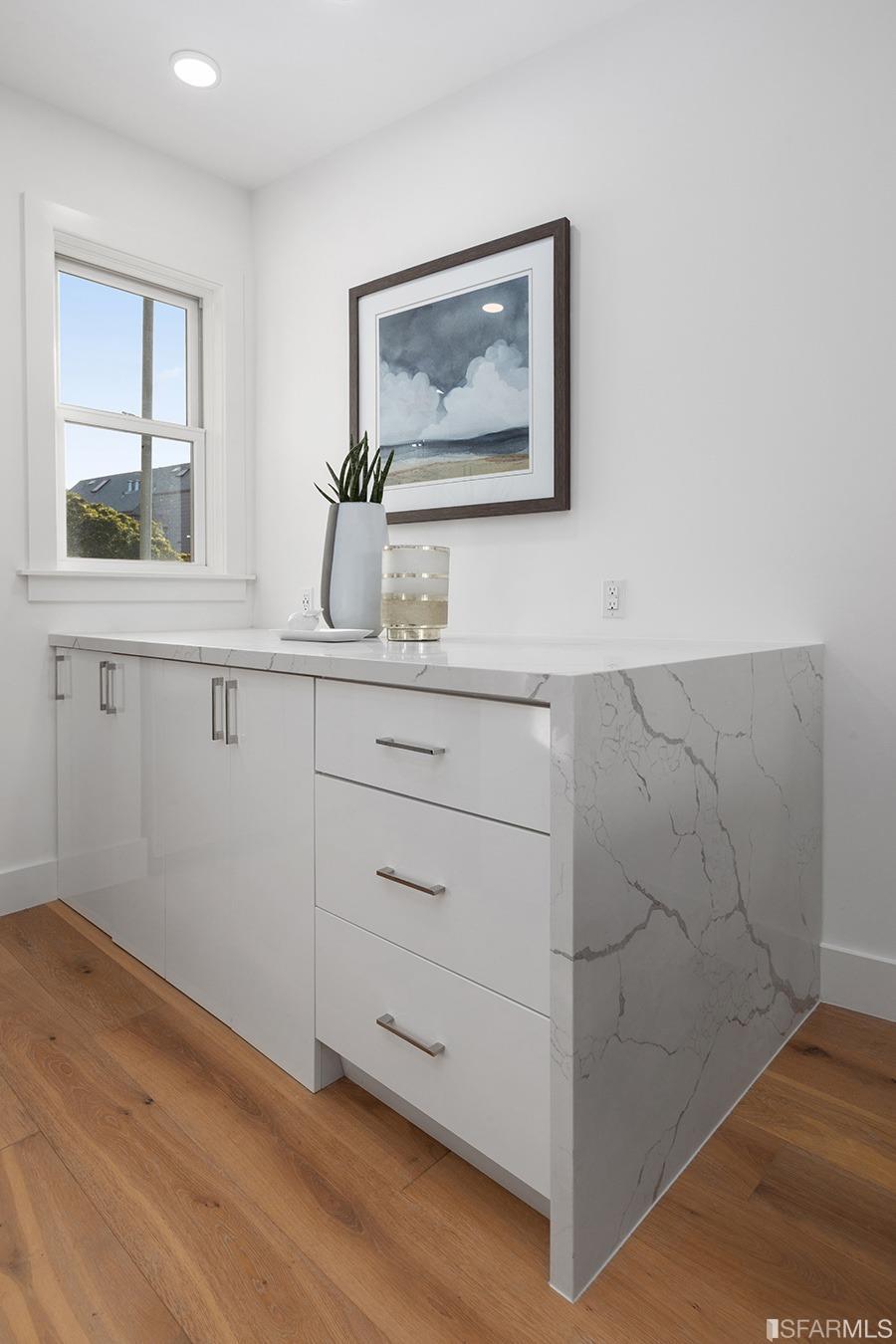 3301 Cesar Chavez Street Unit: 3309A