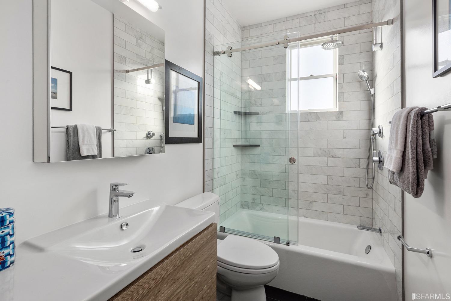 3301 Cesar Chavez Street Unit: 3309A