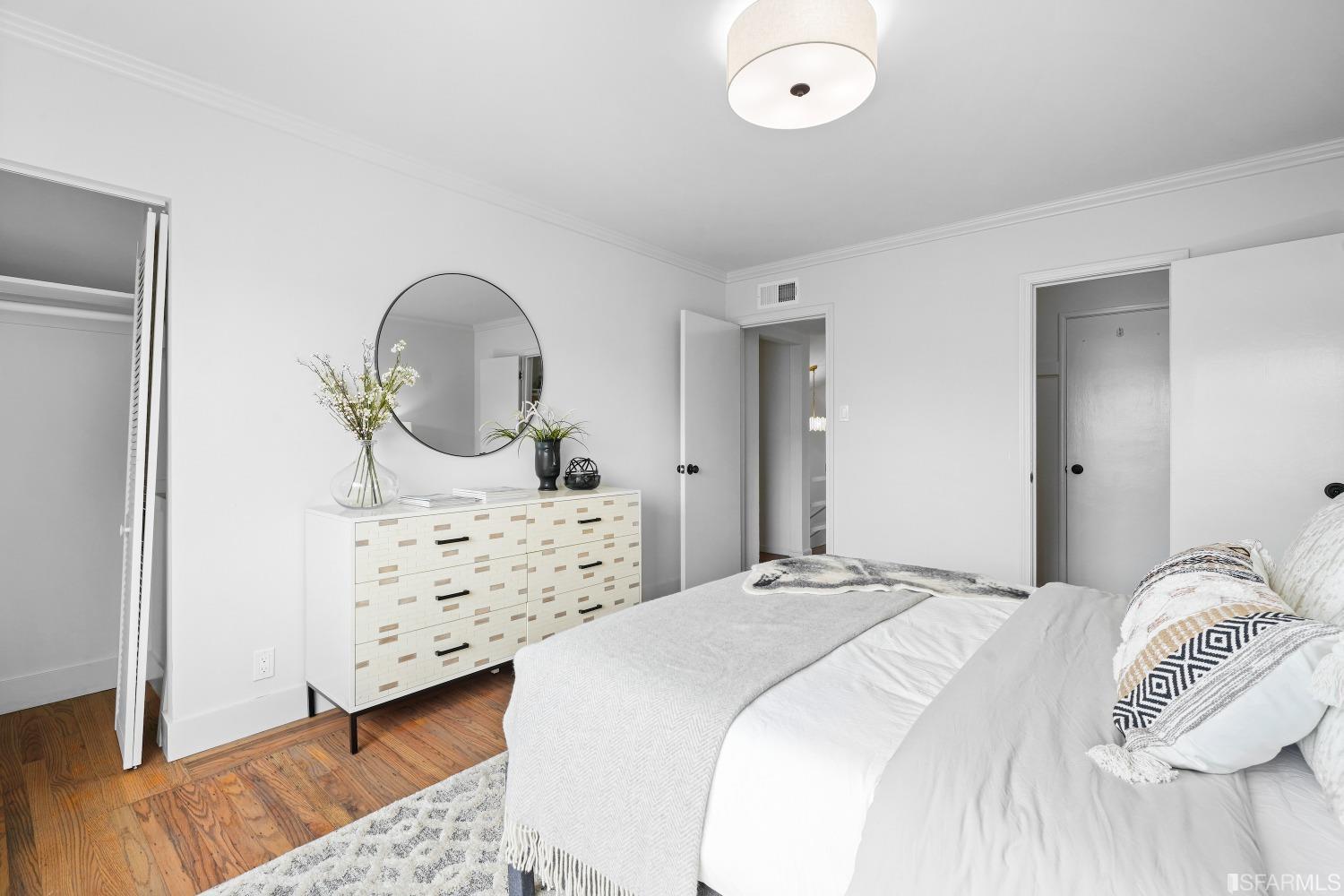 835 S Mayfair Avenue