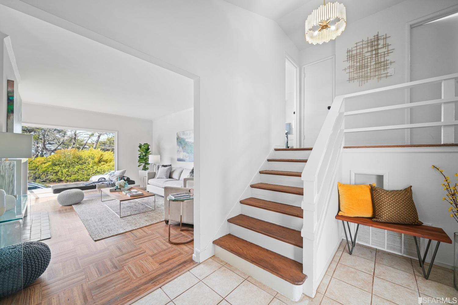 835 S Mayfair Avenue