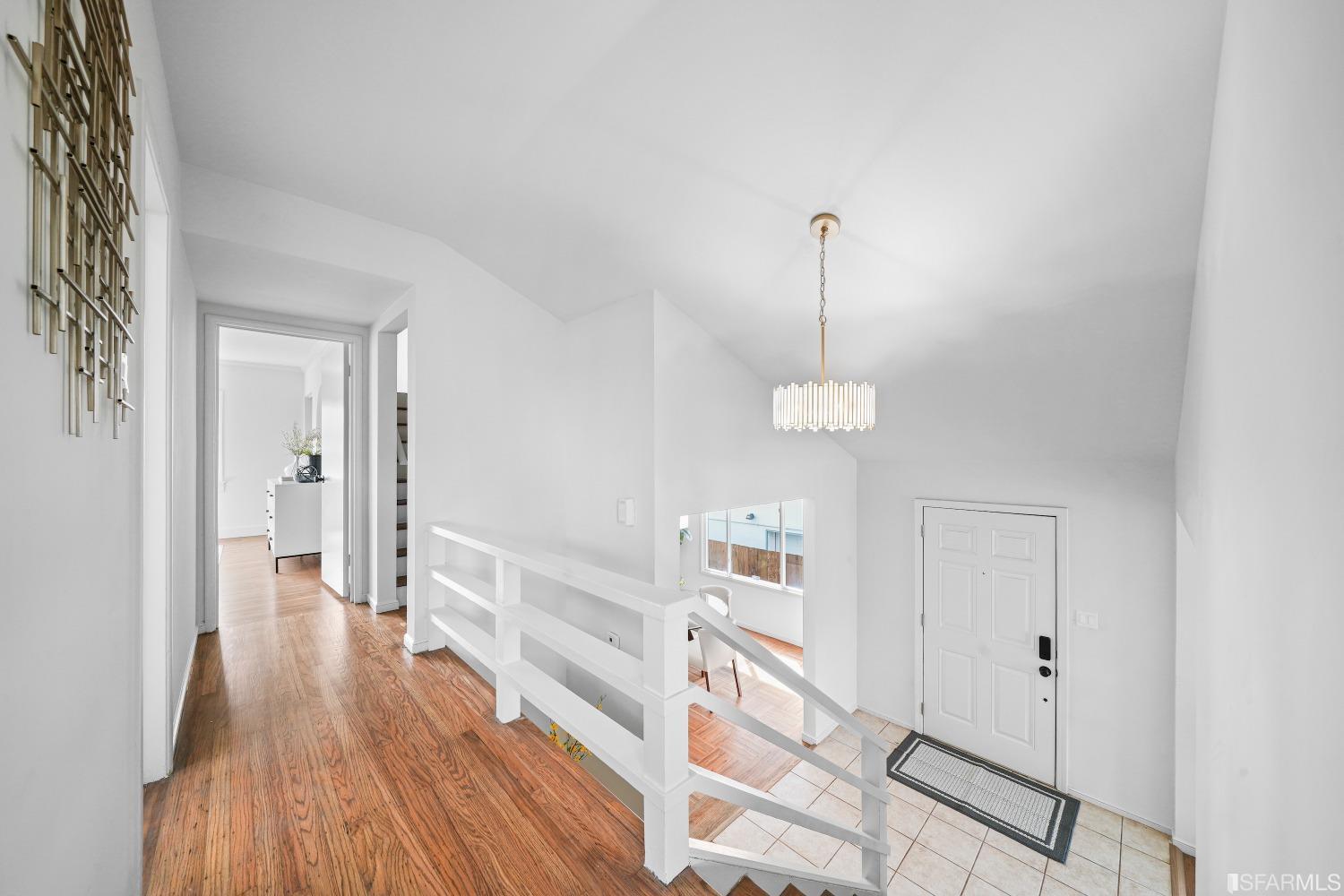 835 S Mayfair Avenue