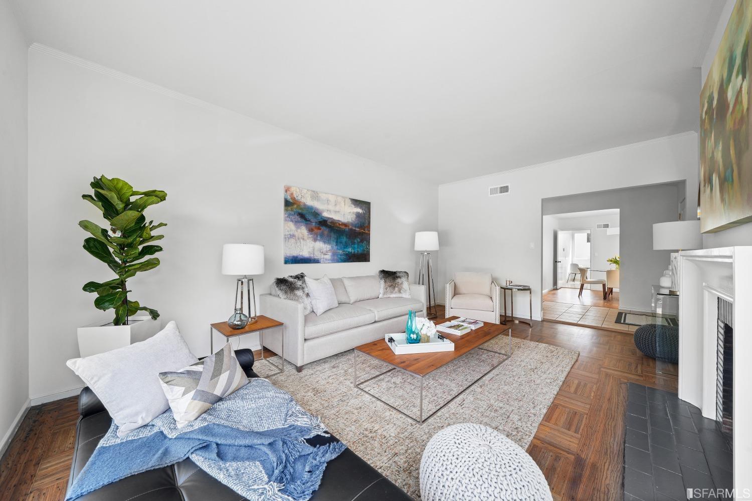 835 S Mayfair Avenue