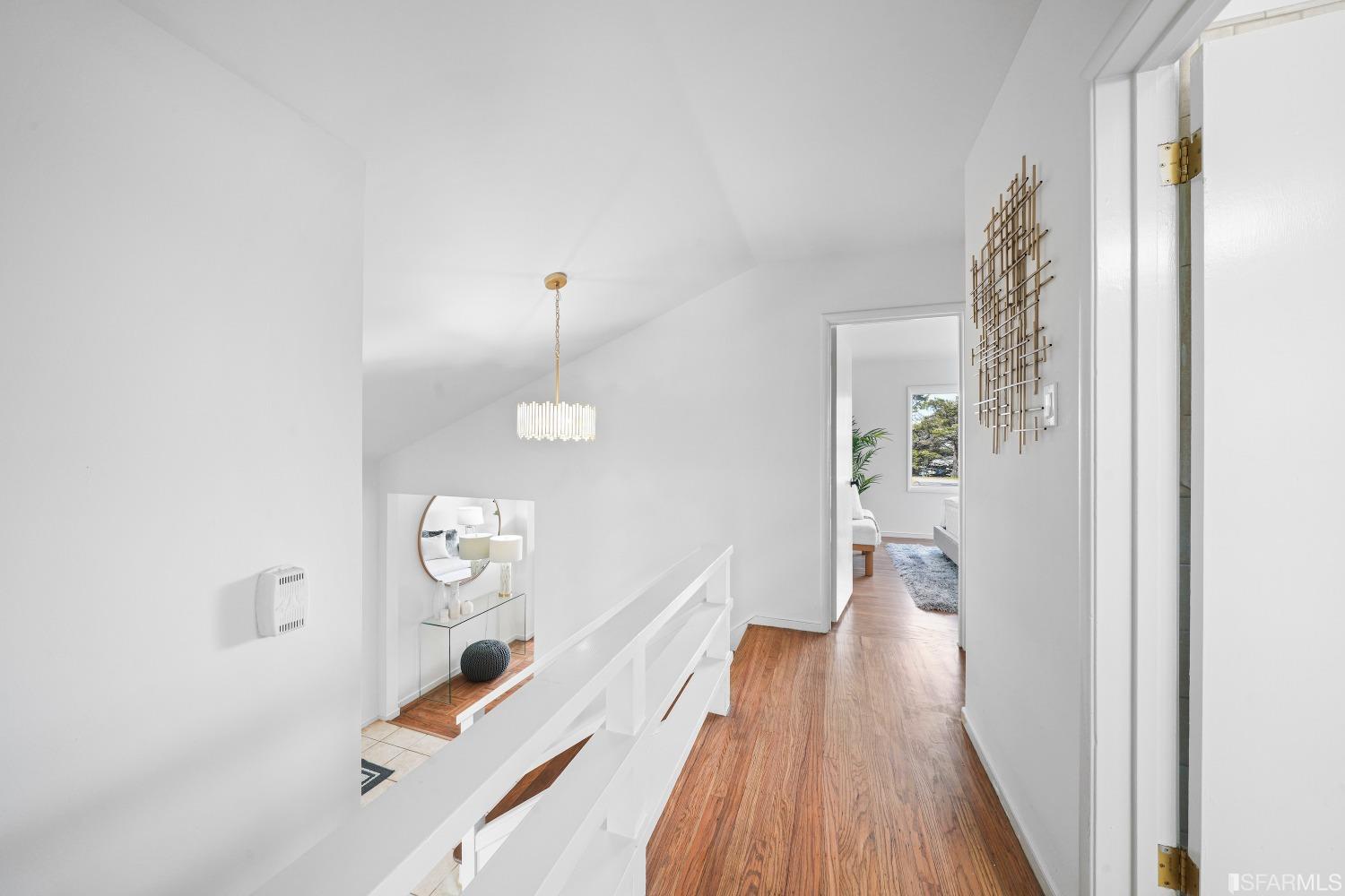 835 S Mayfair Avenue