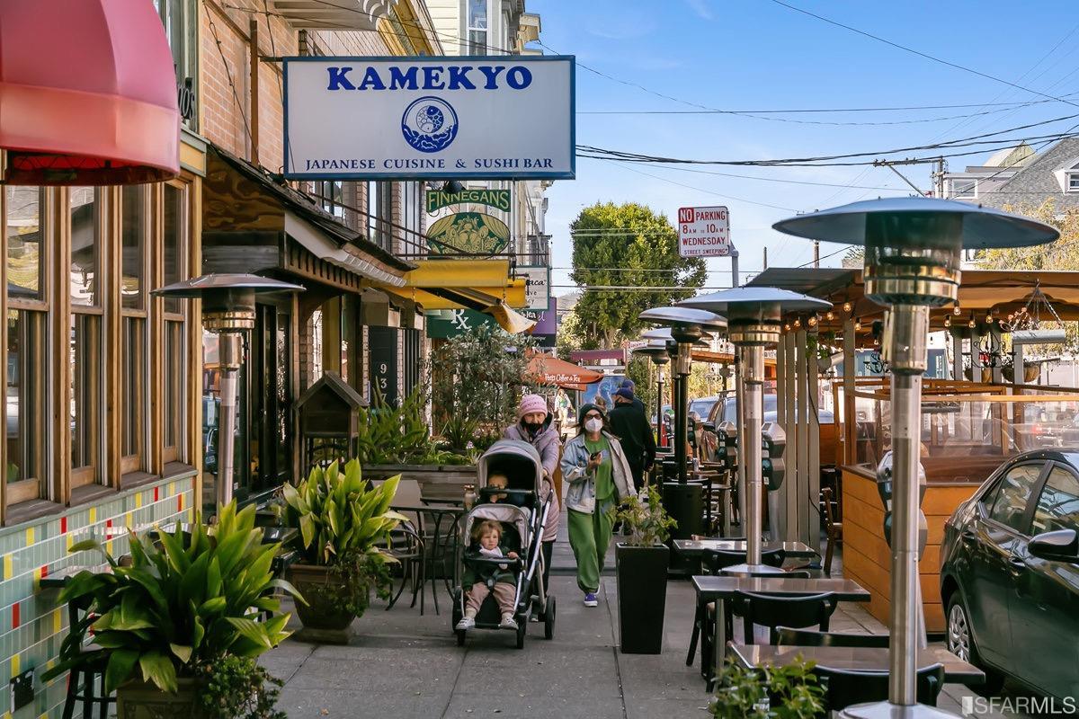 115 Carl Street Unit: 3