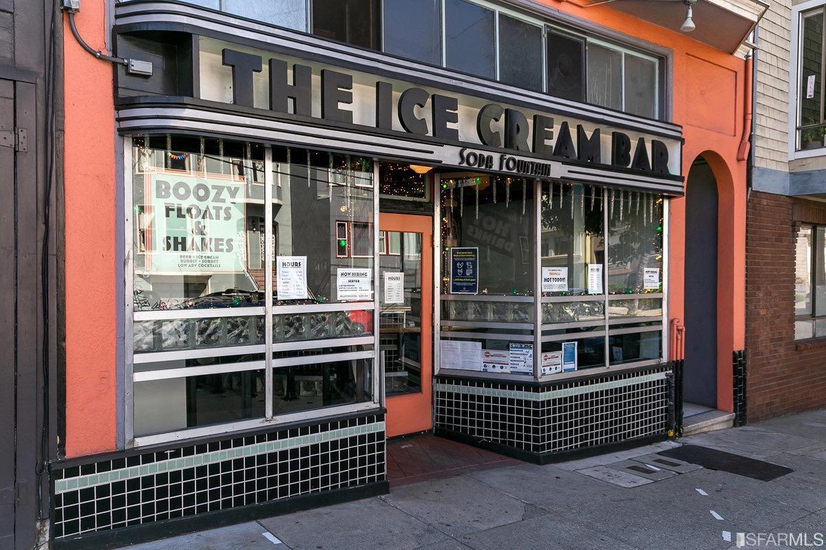 115 Carl Street Unit: 3