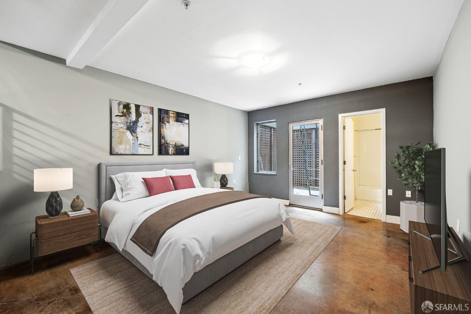321 Langton Street Unit: 5