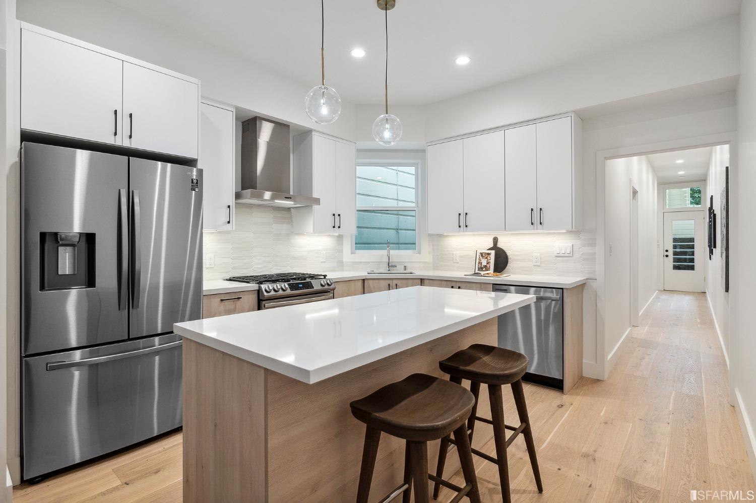 556 Sanchez Street Unit: A