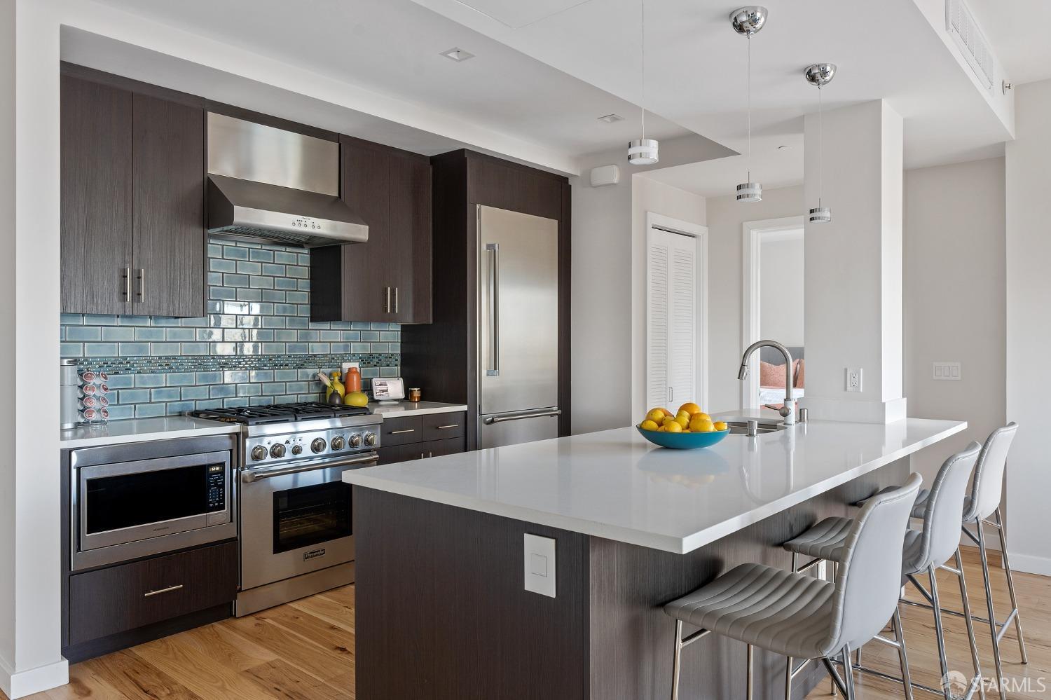 1731 Powell Street # 302