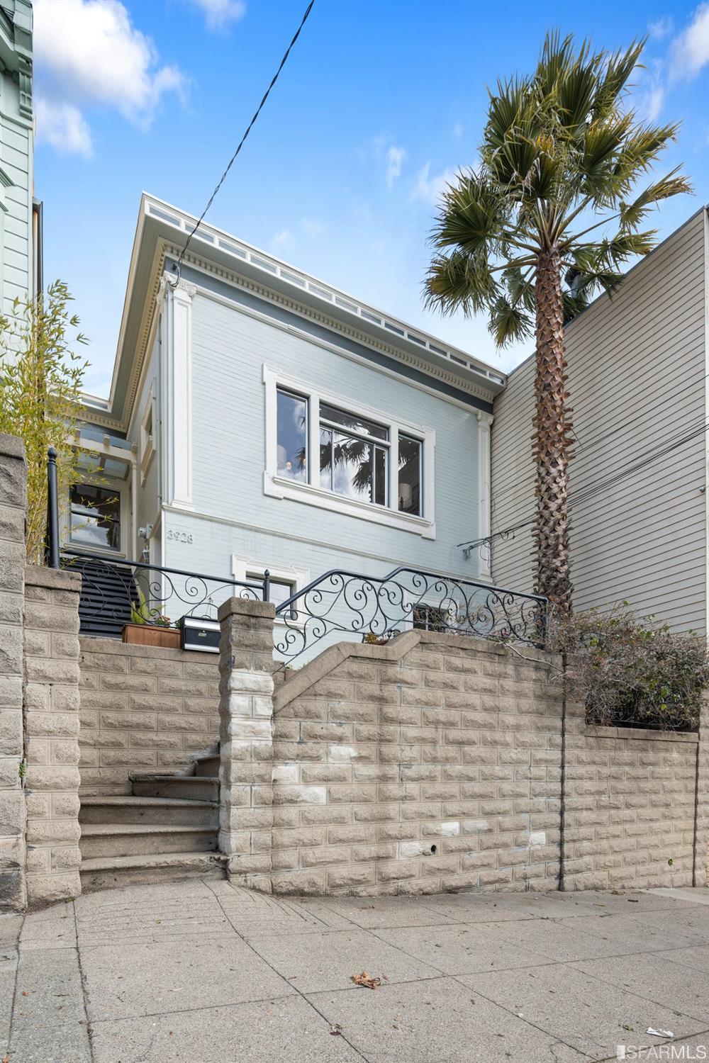 3928 Cesar Chavez Street