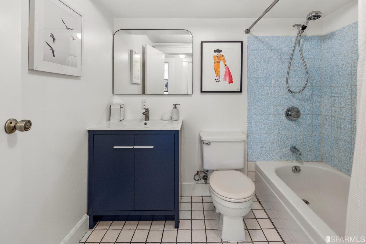 3928 Cesar Chavez Street