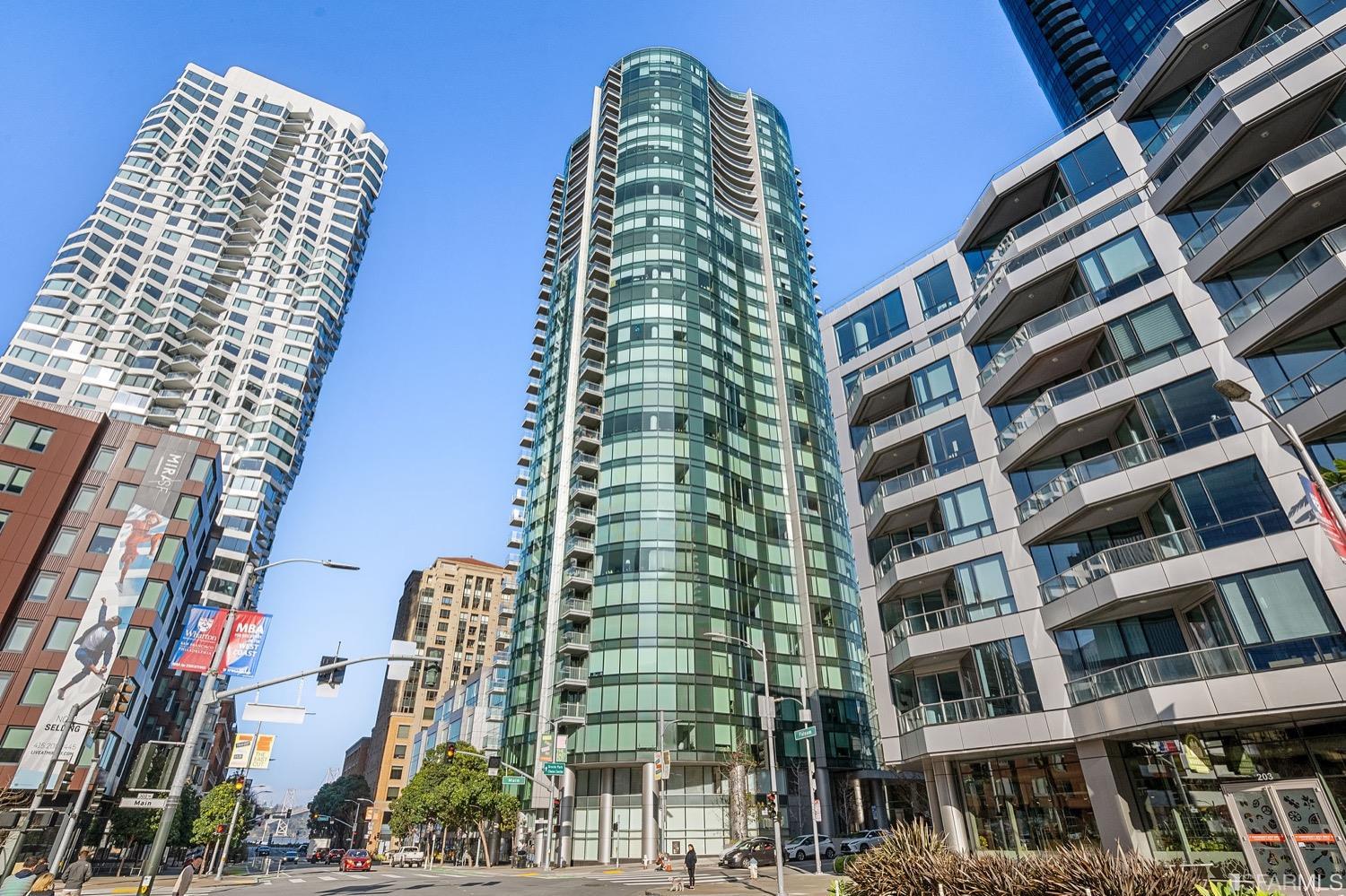 301 Main Street Unit: 24H