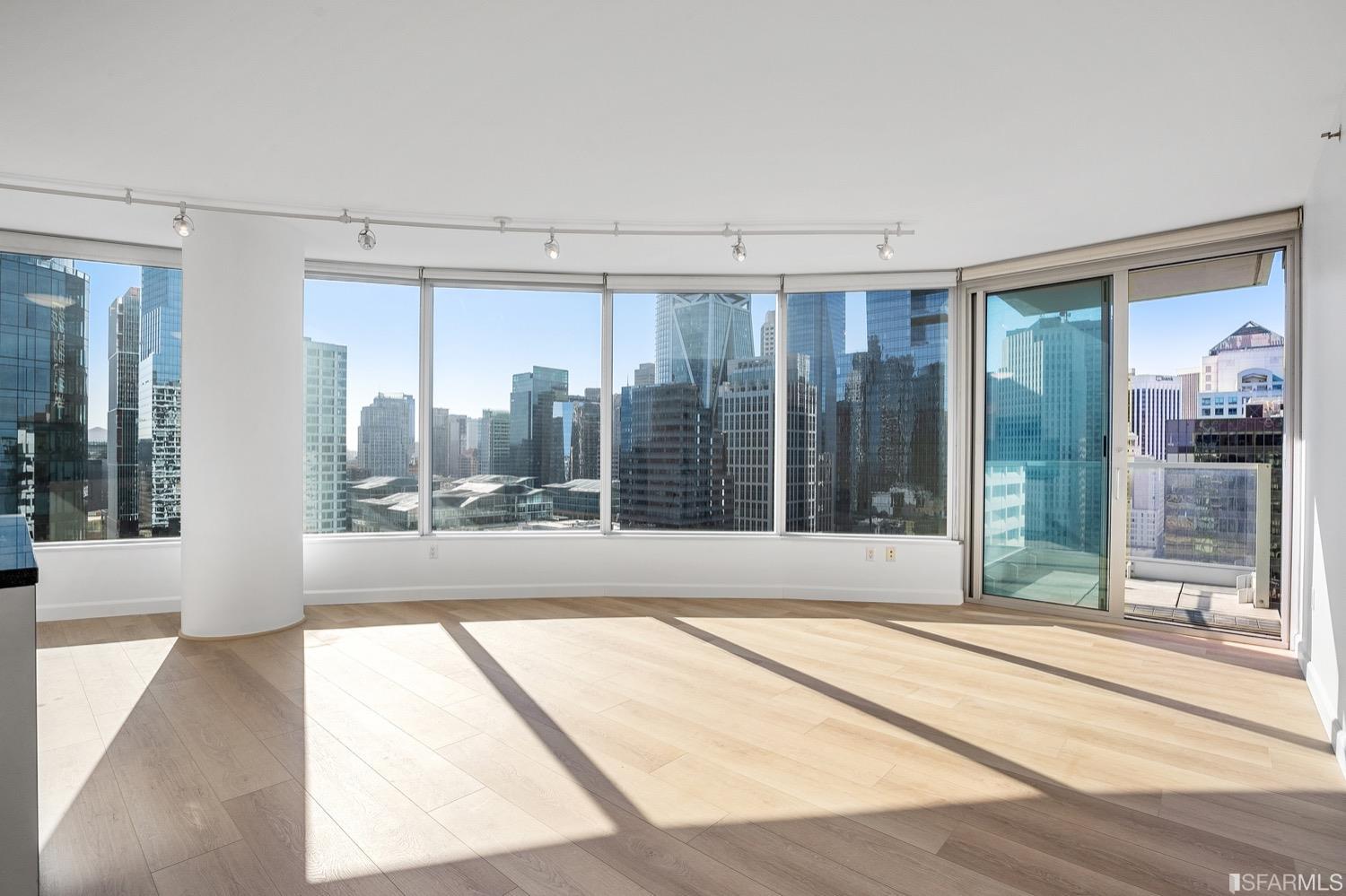 301 Main Street Unit: 24H