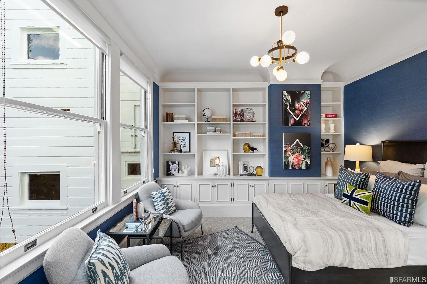 464 Belvedere Street