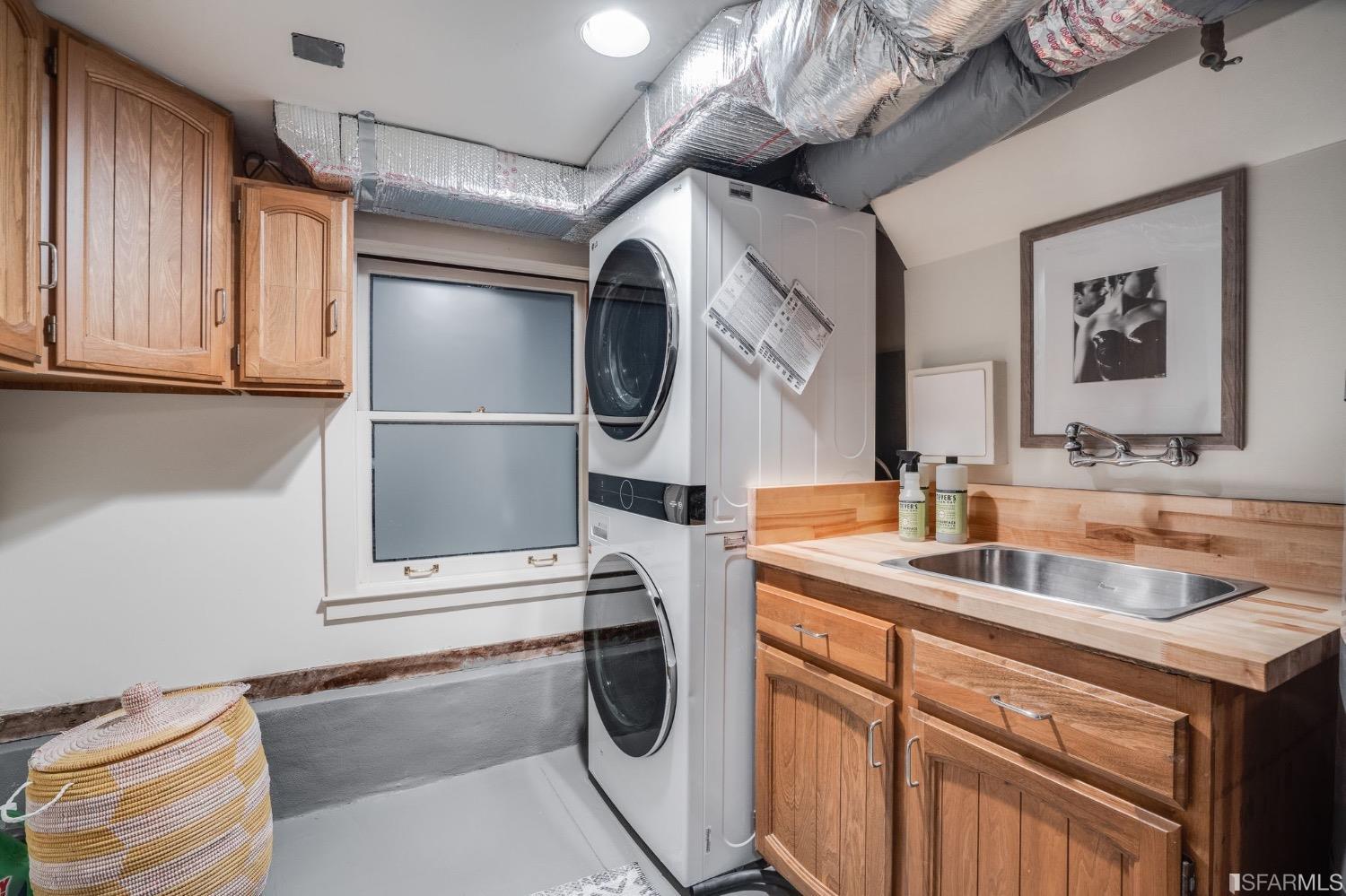 464 Belvedere Street