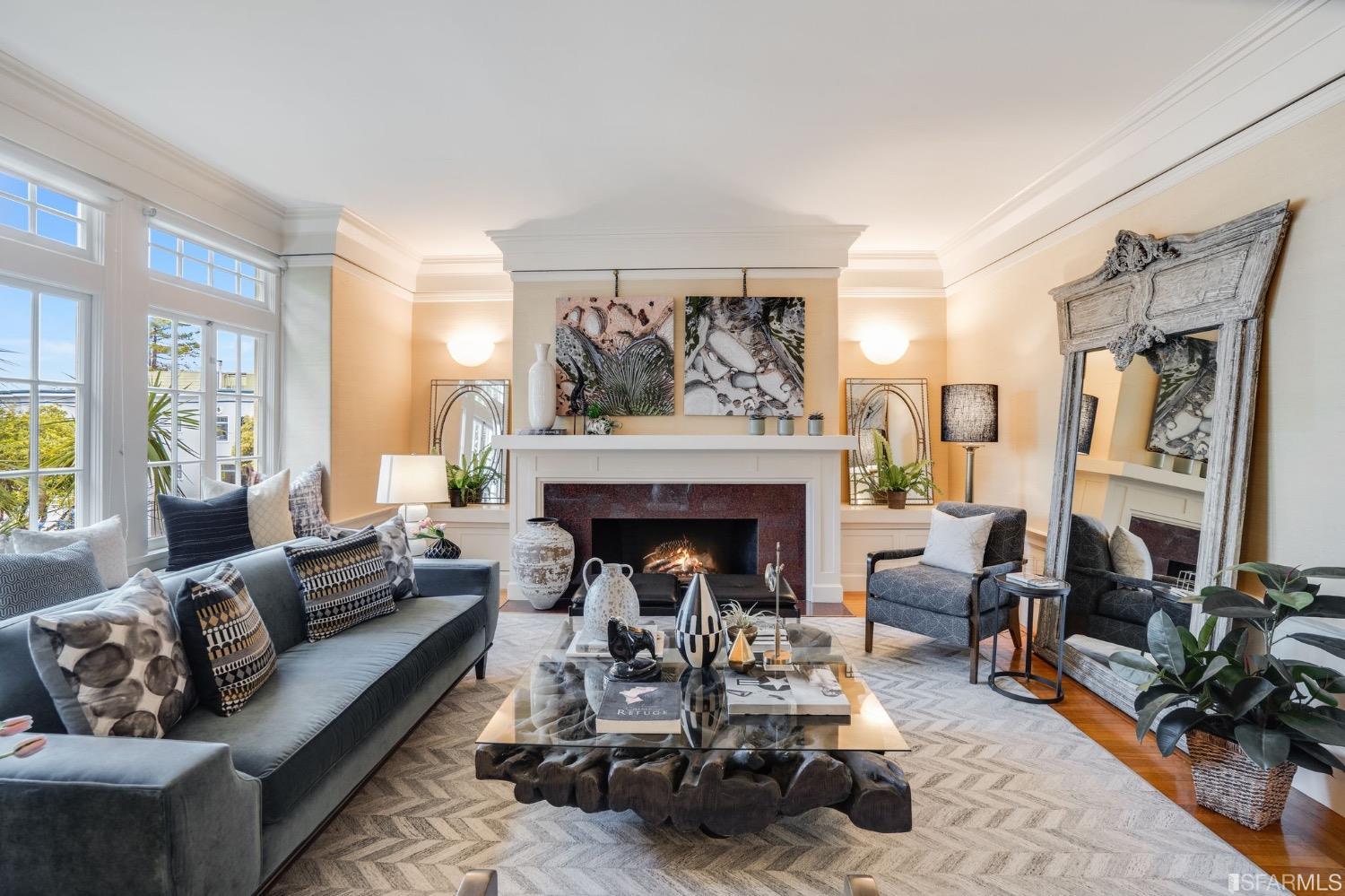 464 Belvedere Street