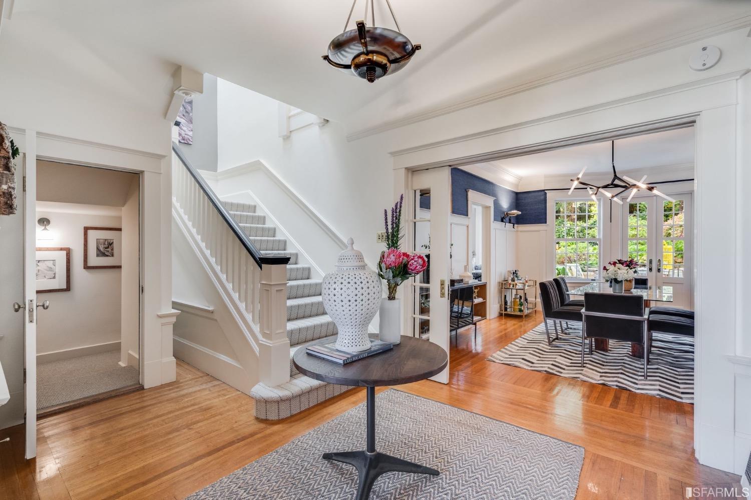 464 Belvedere Street