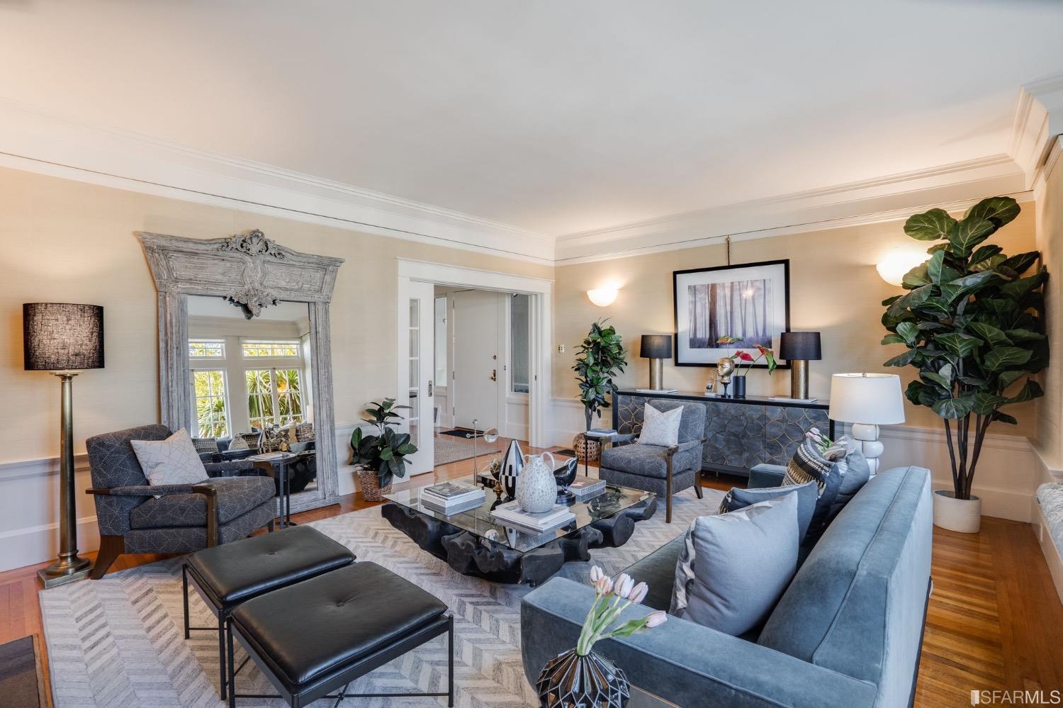 464 Belvedere Street