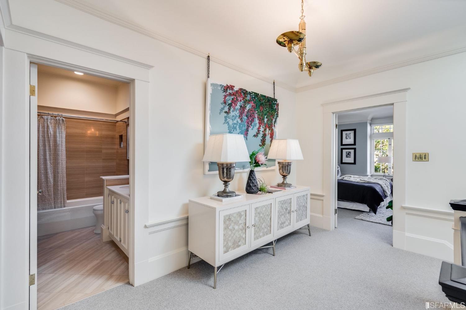 464 Belvedere Street