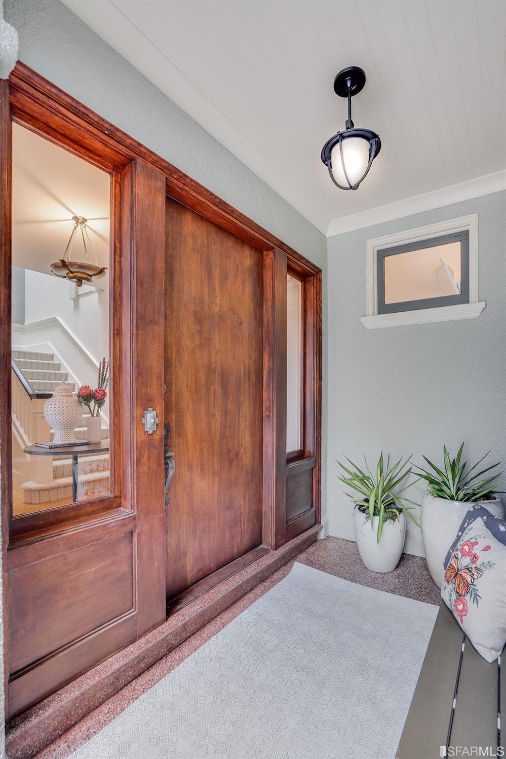 464 Belvedere Street