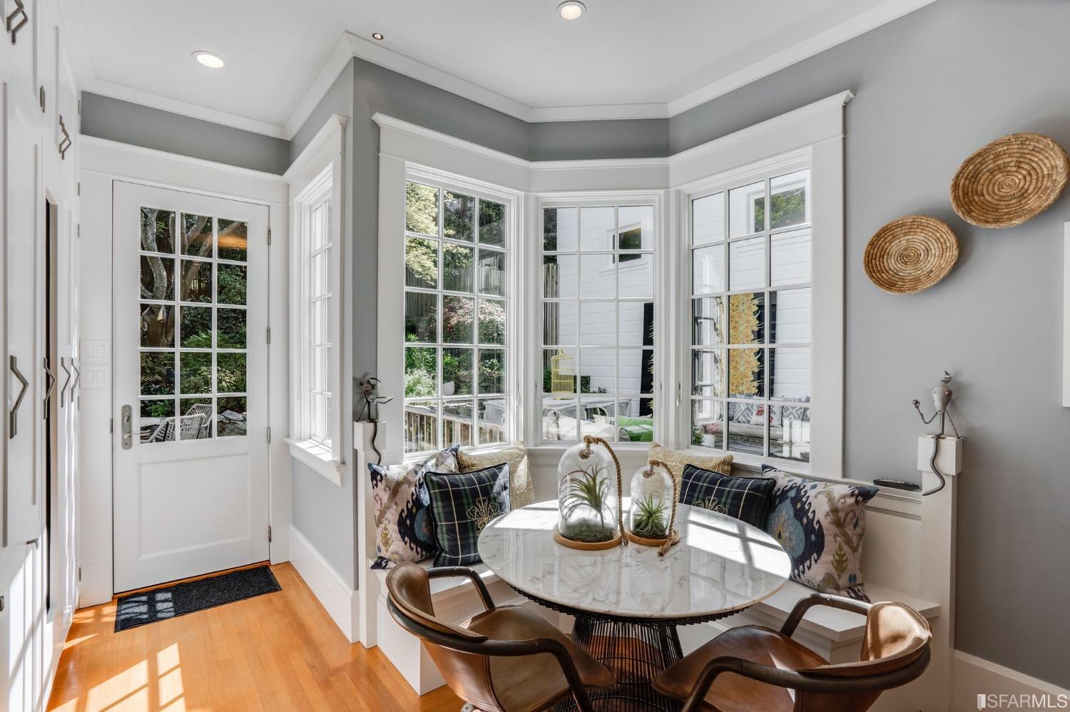 464 Belvedere Street