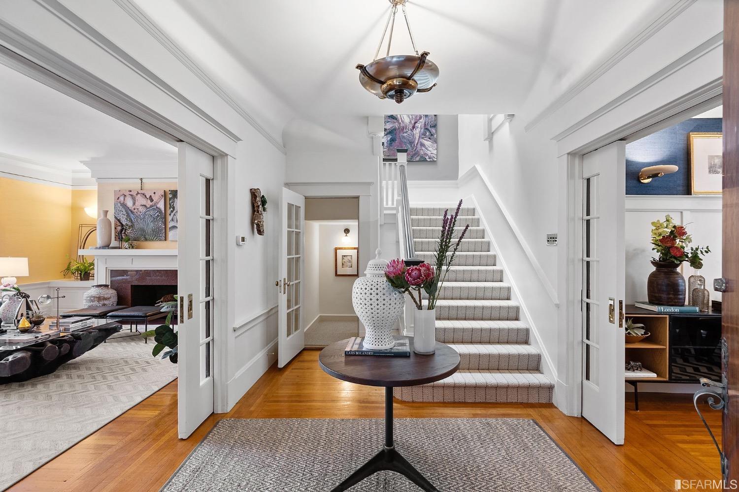 464 Belvedere Street