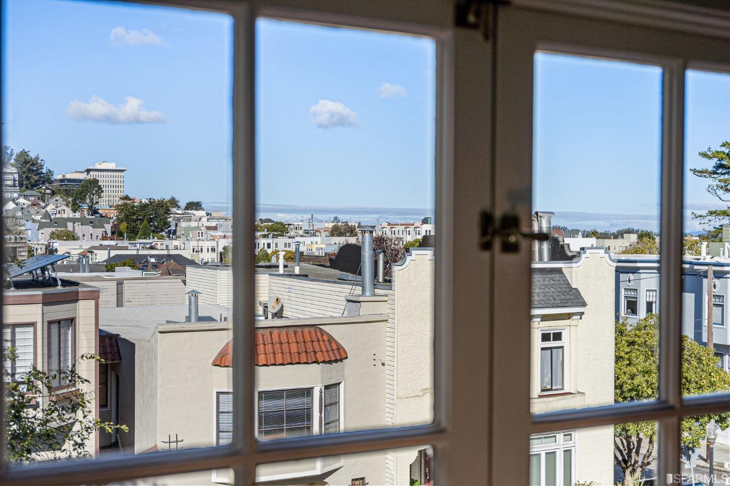 464 Belvedere Street