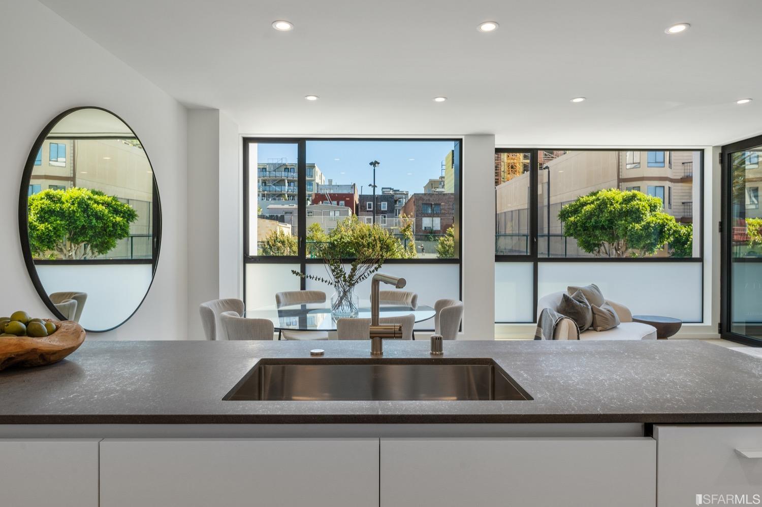 1452 Broadway Unit: 3