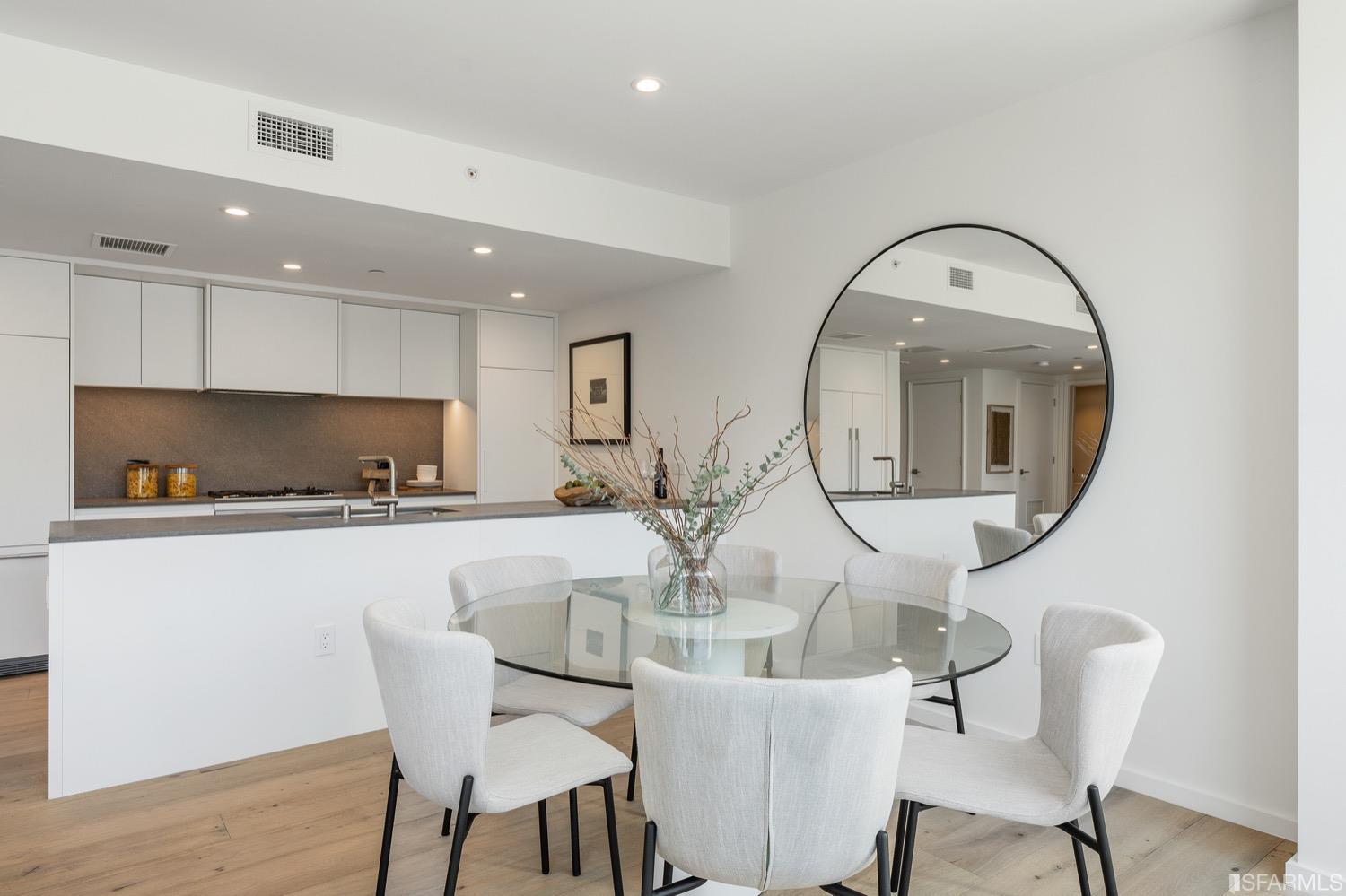 1452 Broadway Unit: 3