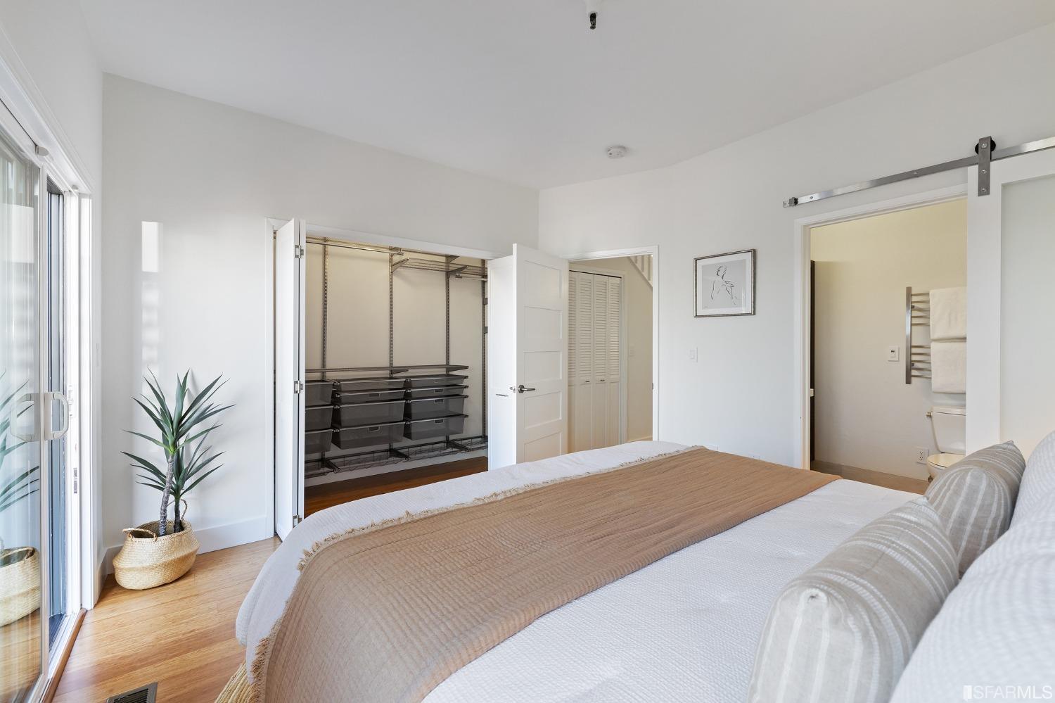 3620 Market Street Unit: 5