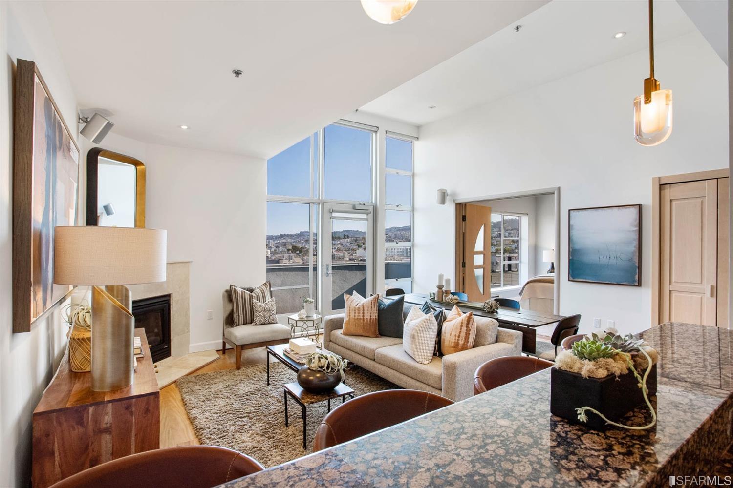 368 Elm Street Unit: 403