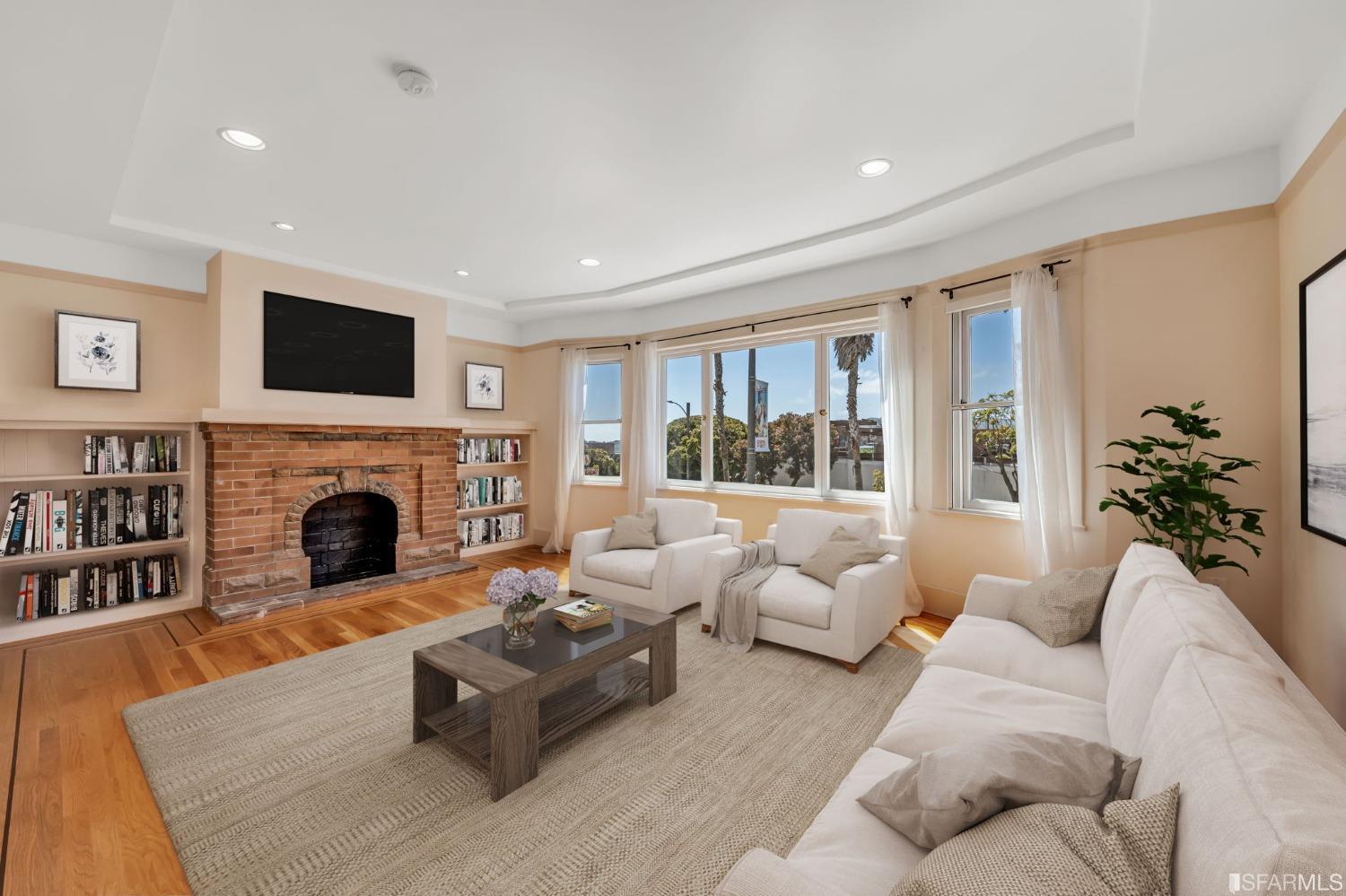 646 Monterey Boulevard