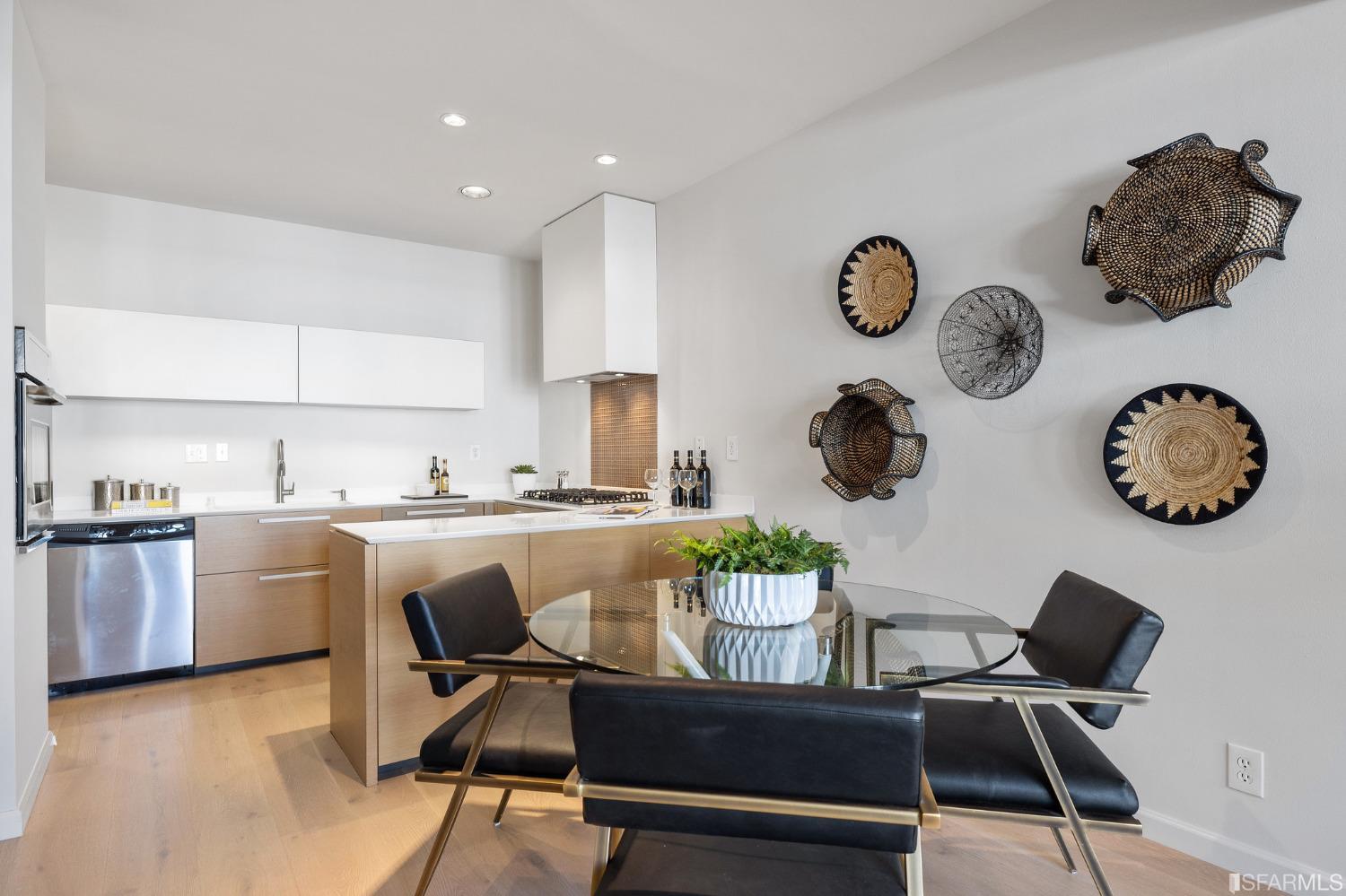 1902 Lyon Street Unit: D