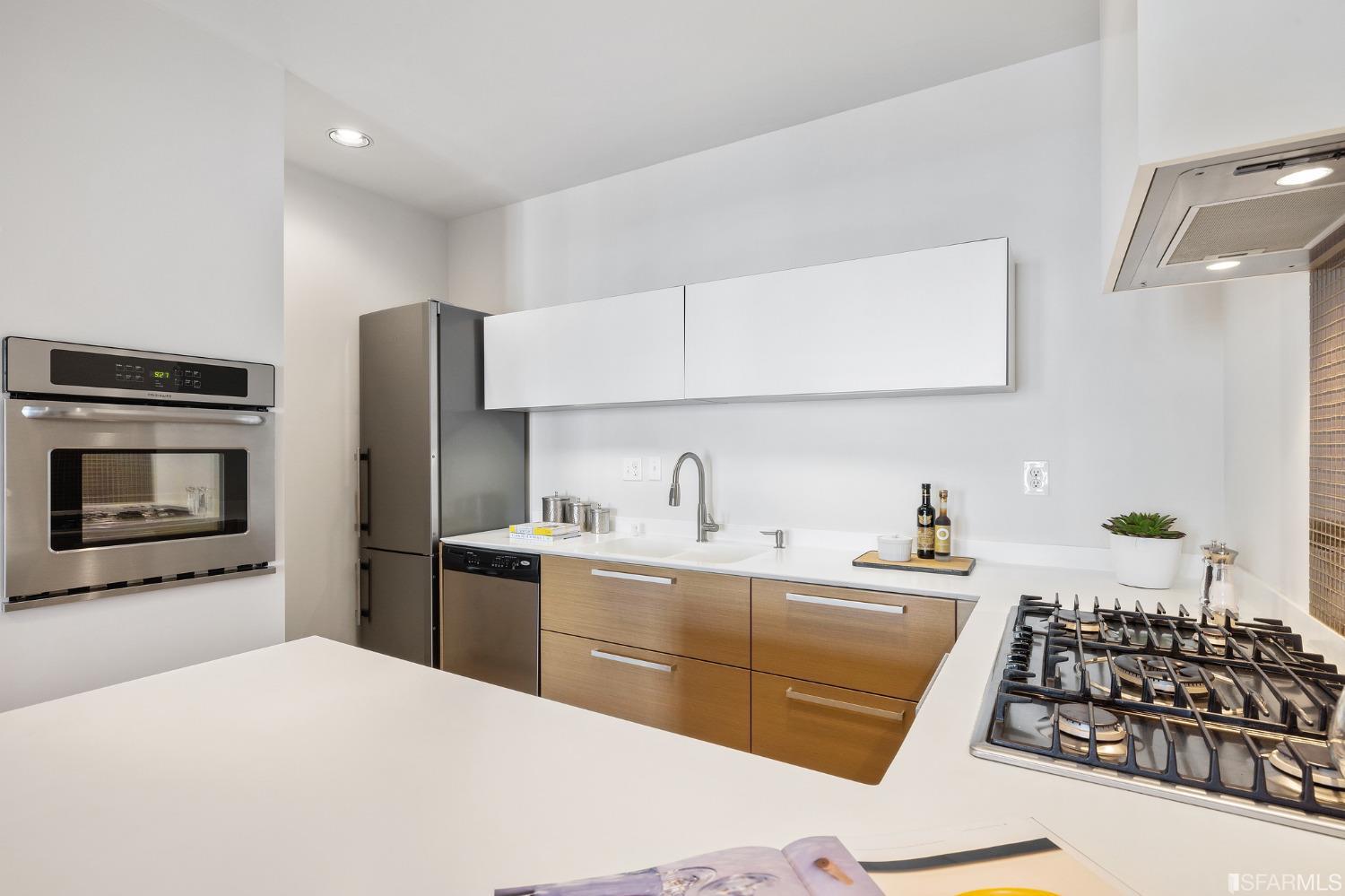 1902 Lyon Street Unit: D