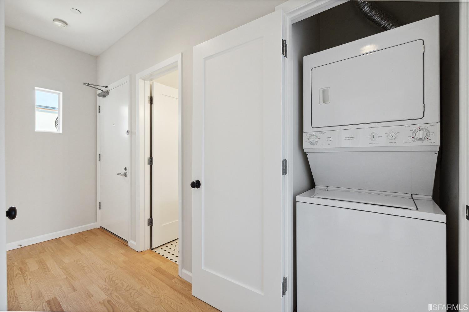 1540 Lombard Street Unit: I