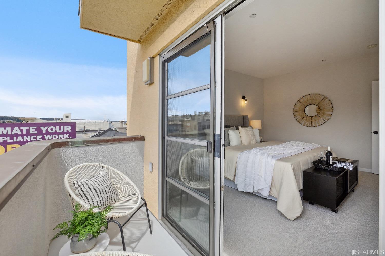 1540 Lombard Street Unit: I