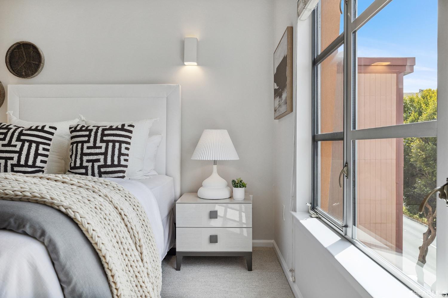 1540 Lombard Street Unit: I