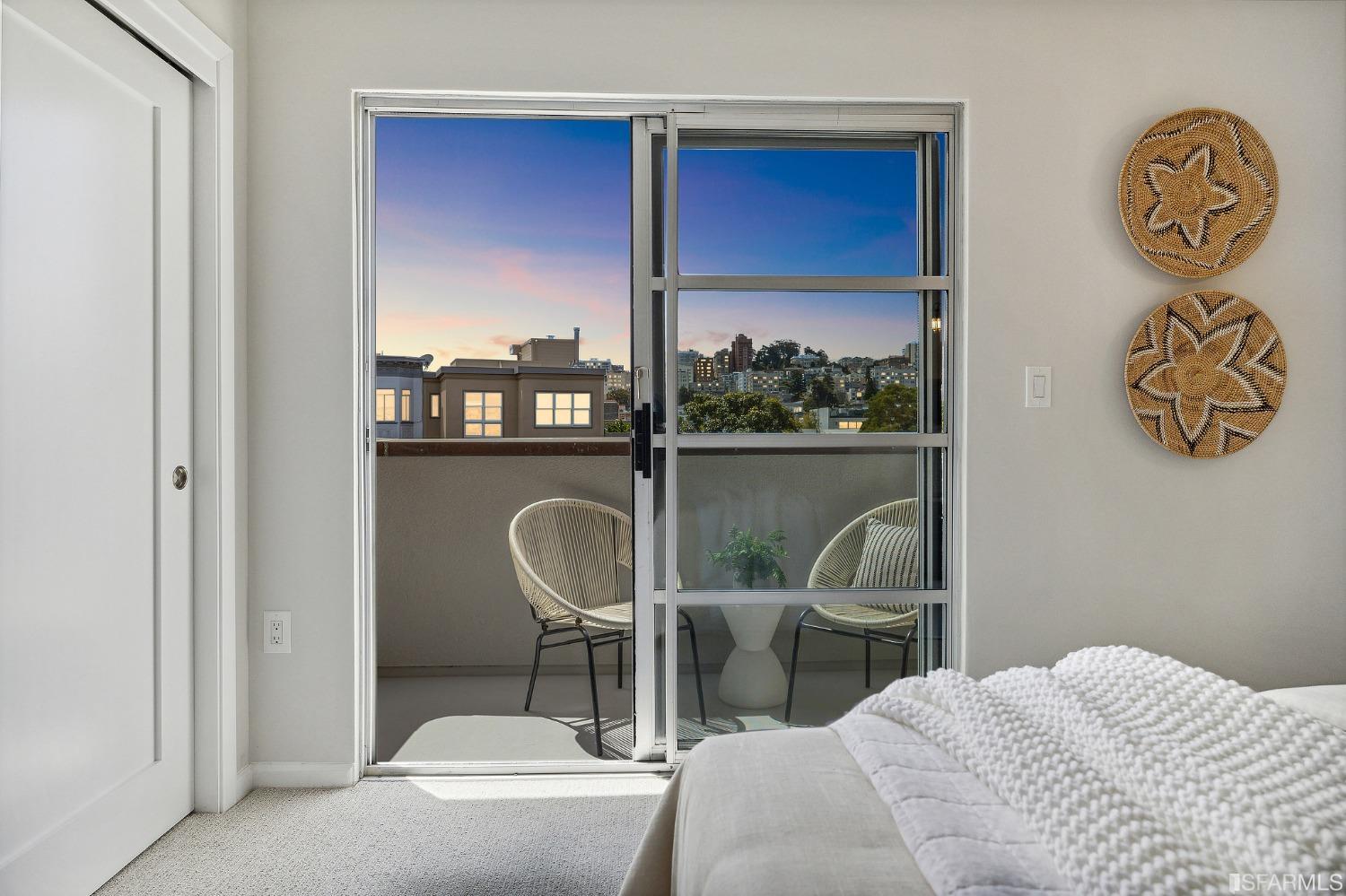 1540 Lombard Street Unit: I