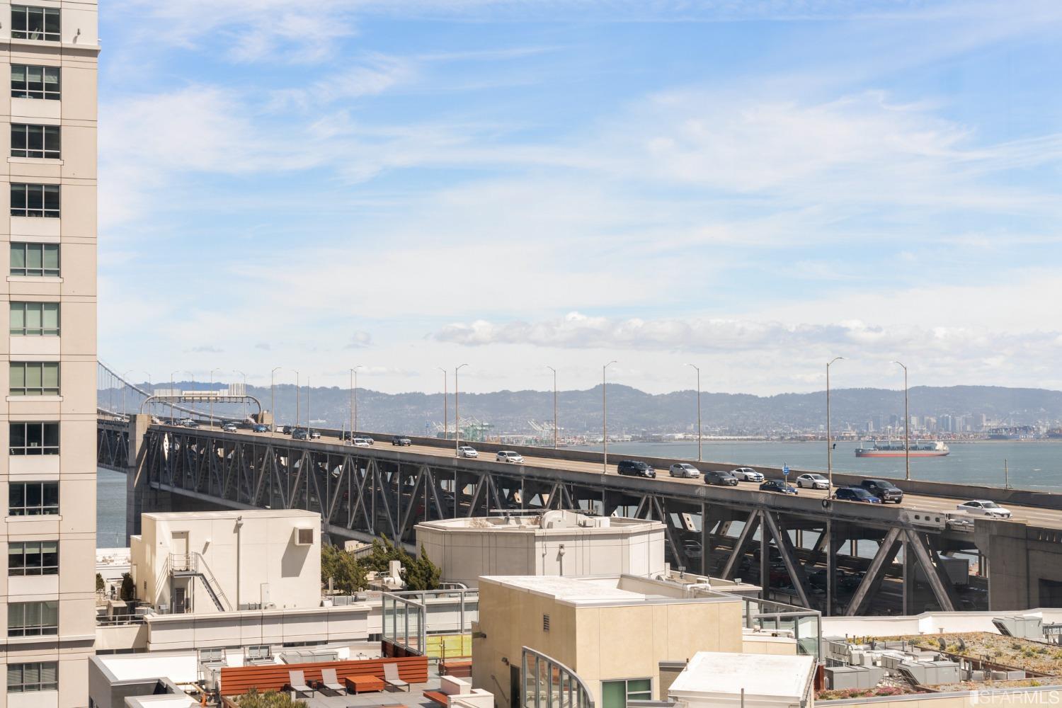 401 Harrison Street Unit: 11F