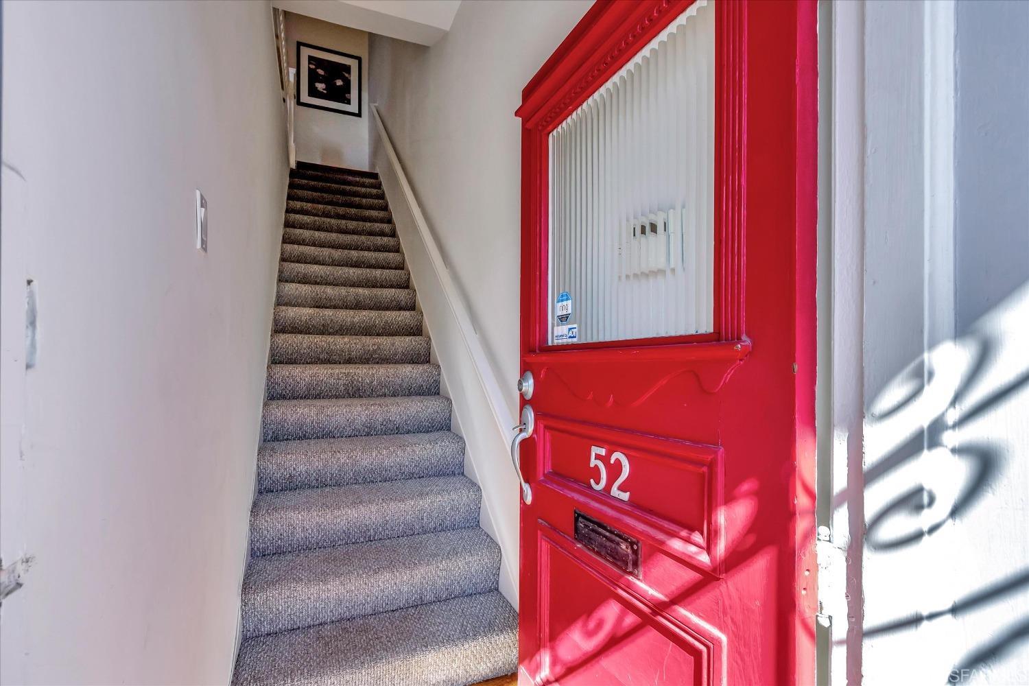 52 Sharon Street